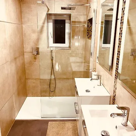 Дом отдыха Jacuzzi 126 *